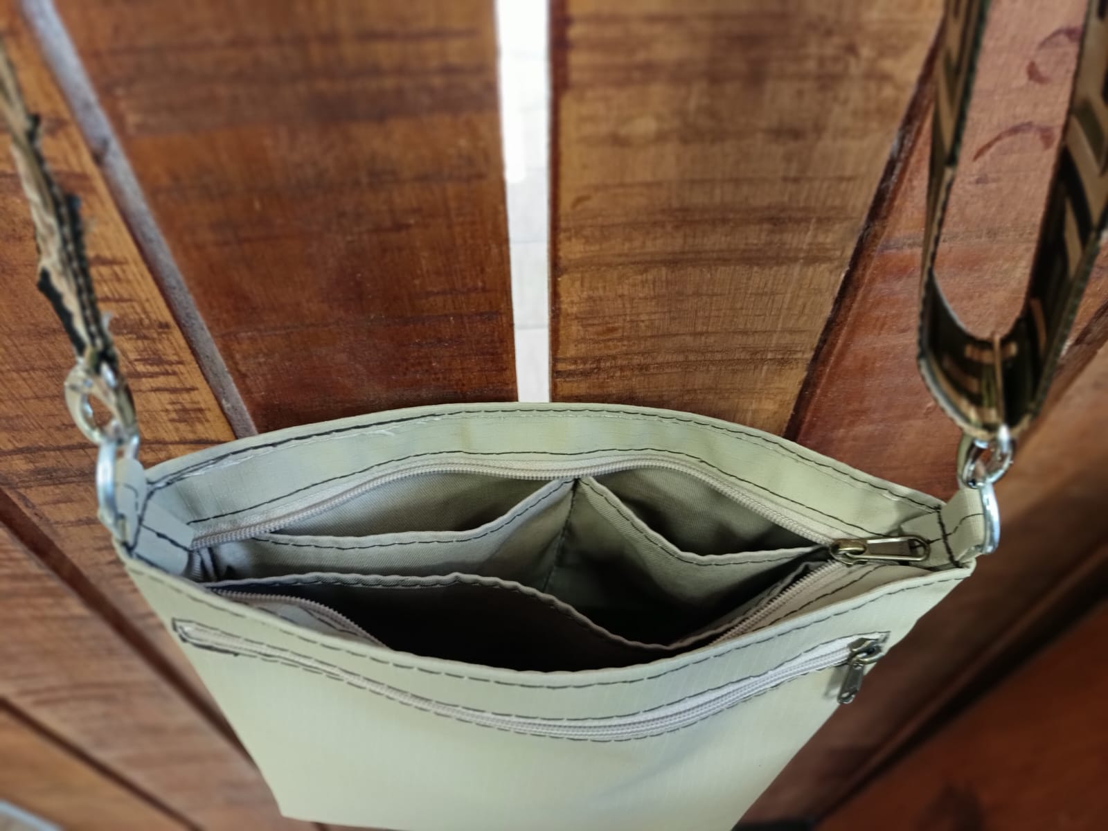 Vlakvarktaai™ Handbag